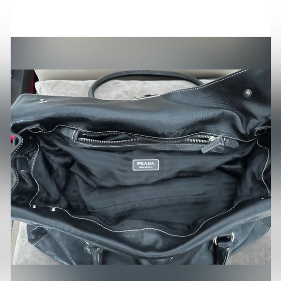 Prada 🖤 Tessuto 🖤 Leather Designer Bag - Picture 9 of 13